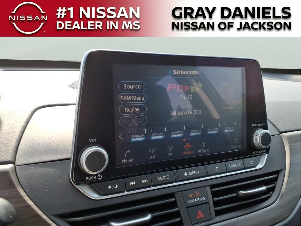 Used 2025 Nissan Altima 2.5 SV FWD image 16