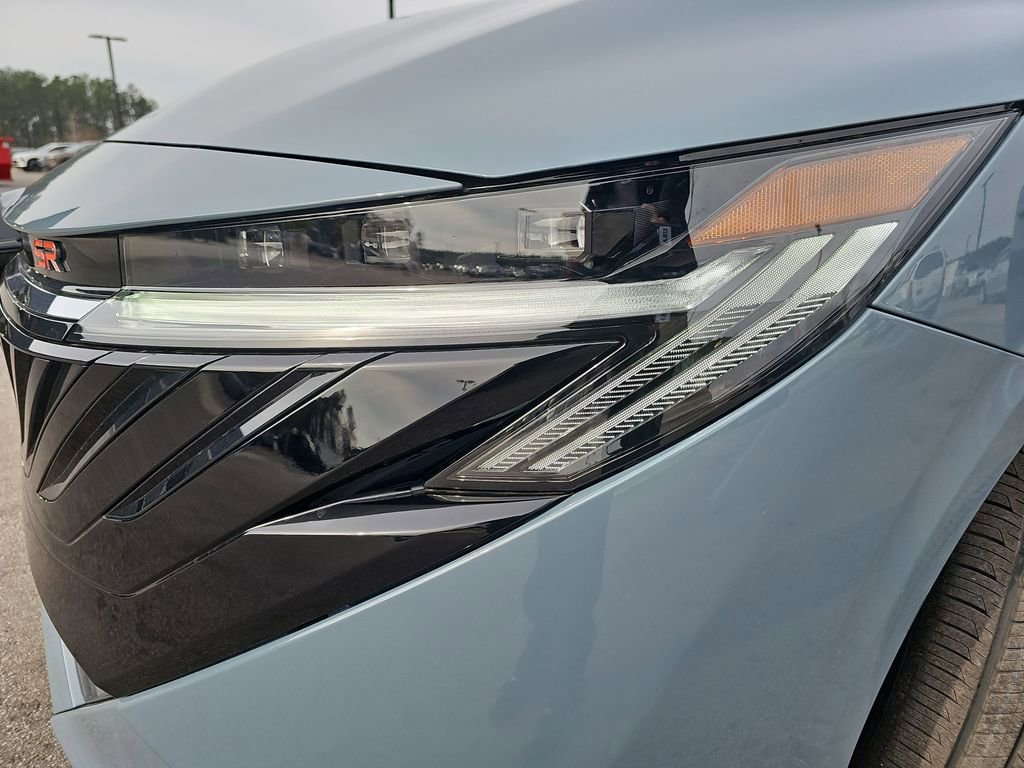 New 2026 Nissan Sentra SR w/ SR Premium Package image 32