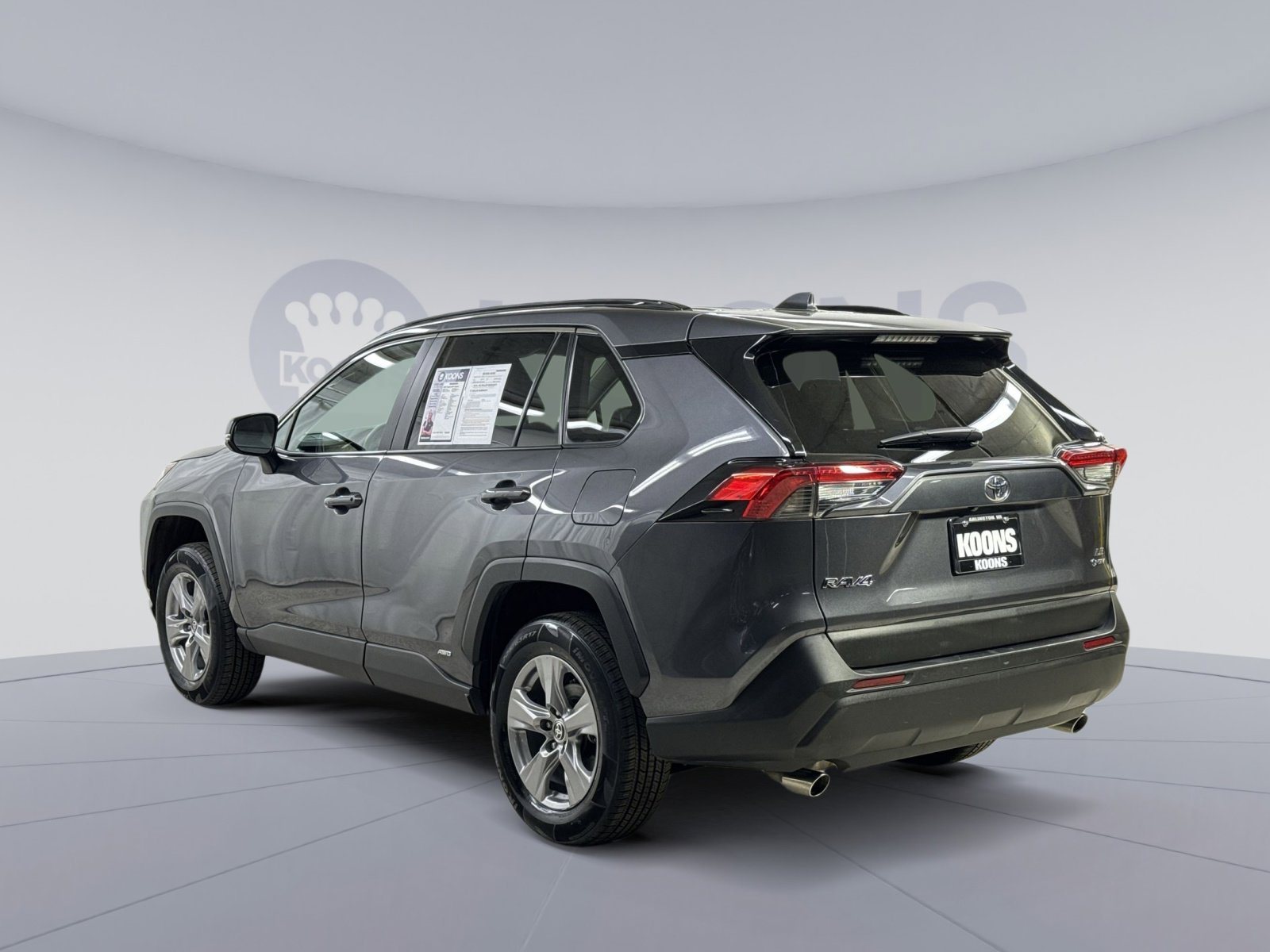 Used 2025 Toyota RAV4 LE image 18