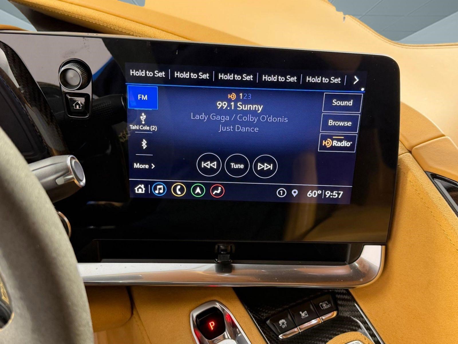 Used 2020 Chevrolet Corvette Stingray Premium Cpe w/ 3LT Preferred Equipment Group image 23