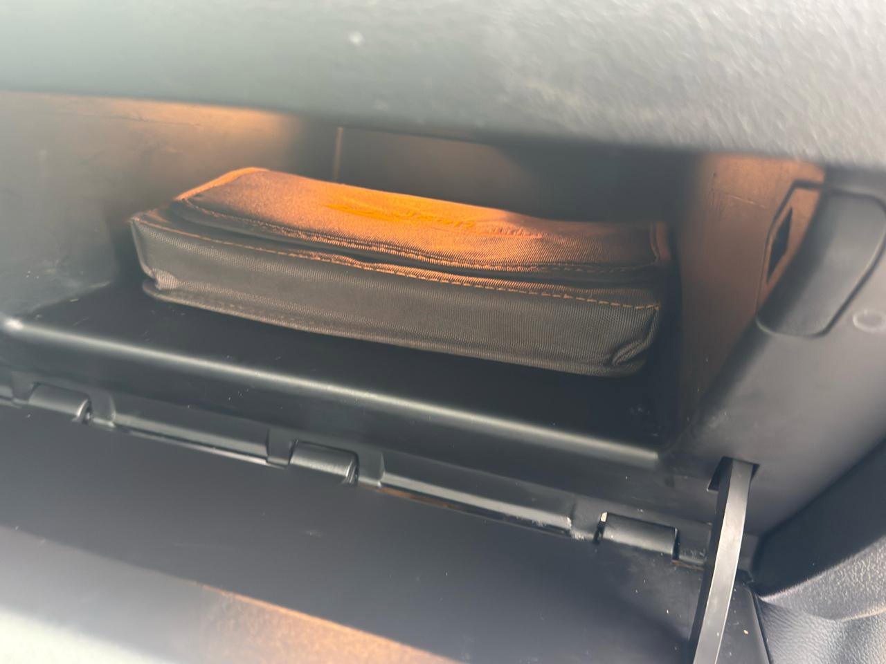 Used 2018 Jeep Cherokee Limited image 31