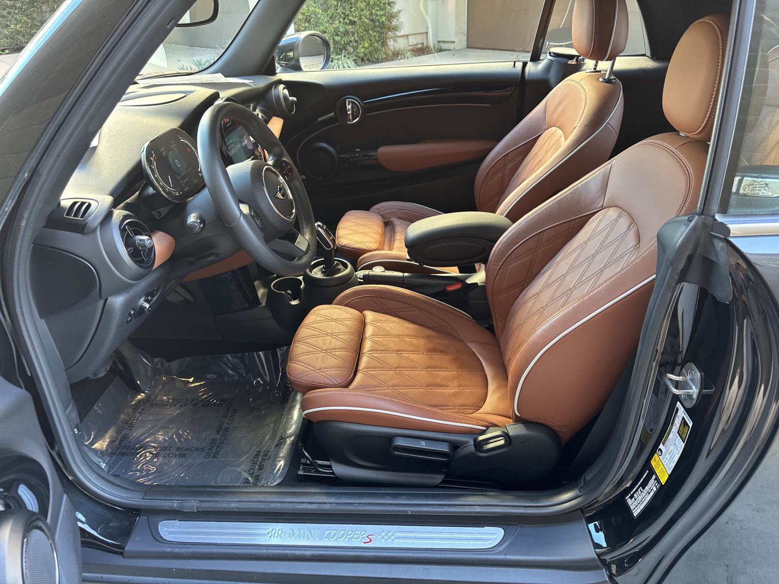 Certified 2023 MINI Cooper S w/ Signature Upholstery Package image 9