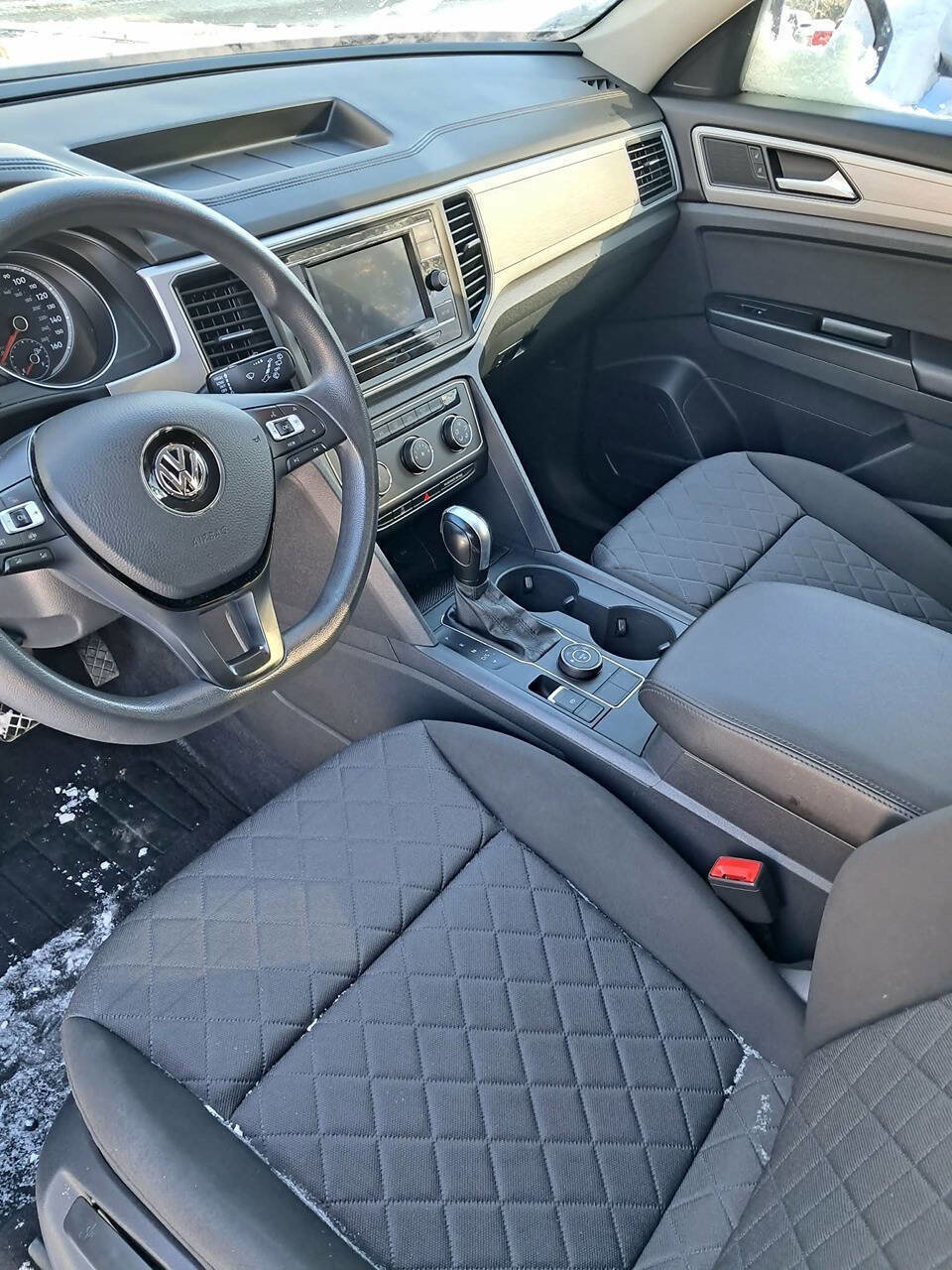 Used 2019 Volkswagen Atlas S w/ Towing Package image 6