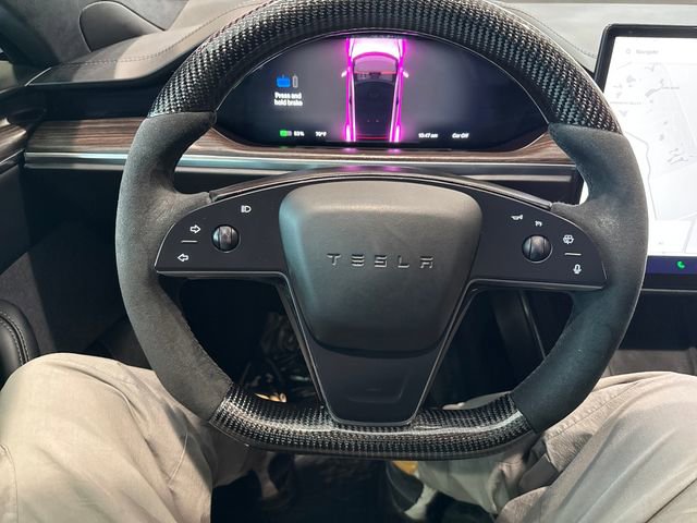 Used 2021 Tesla Model S Plaid image 19