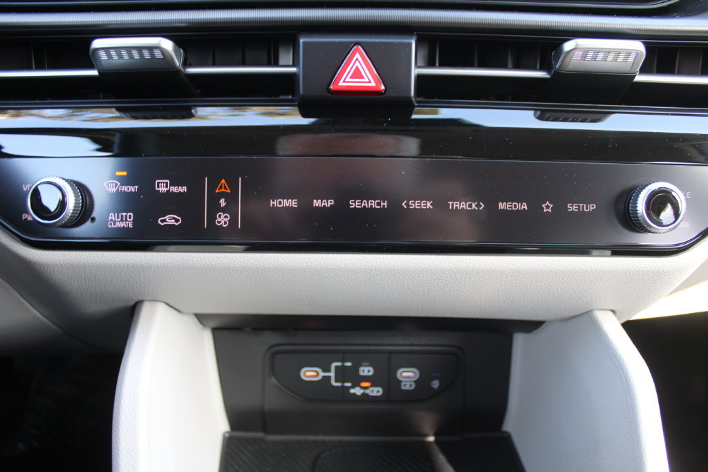 New 2027 Kia Sportage EX FWD image 40