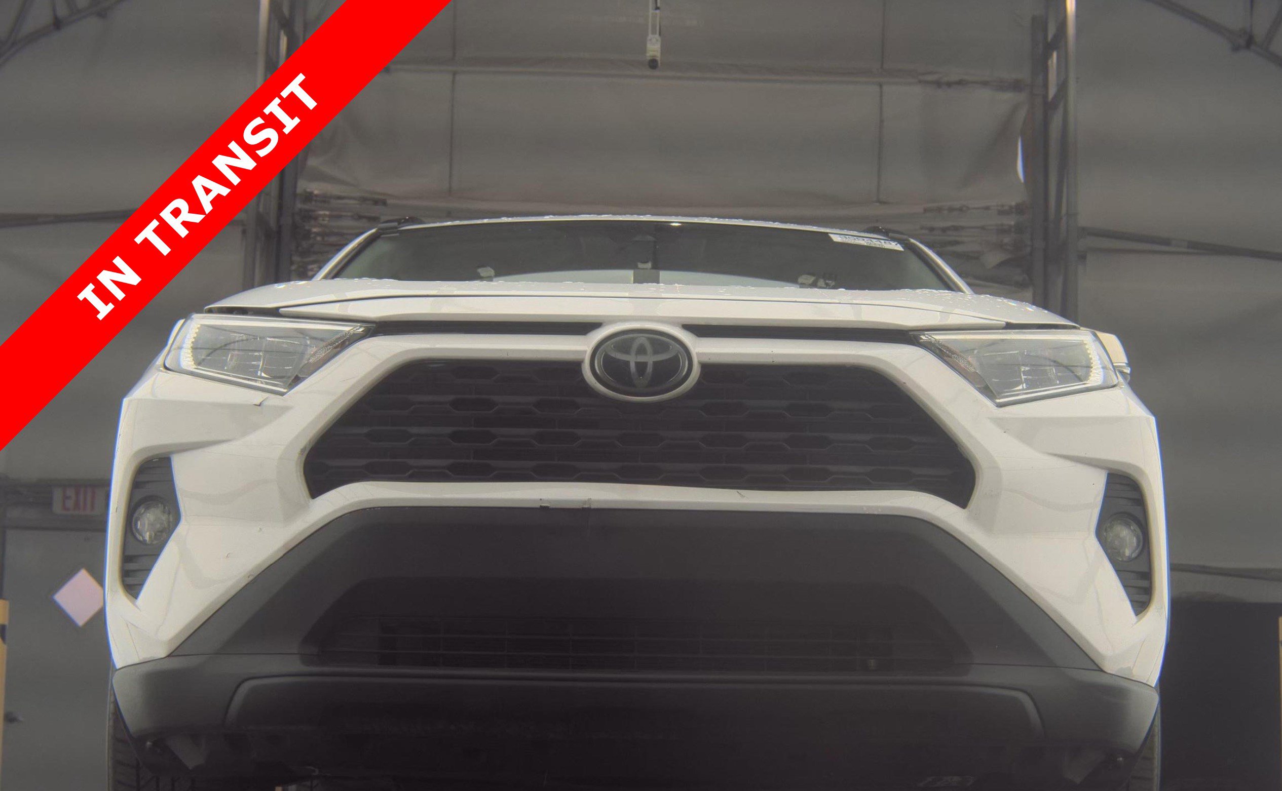 Used 2019 Toyota RAV4 XLE image 3