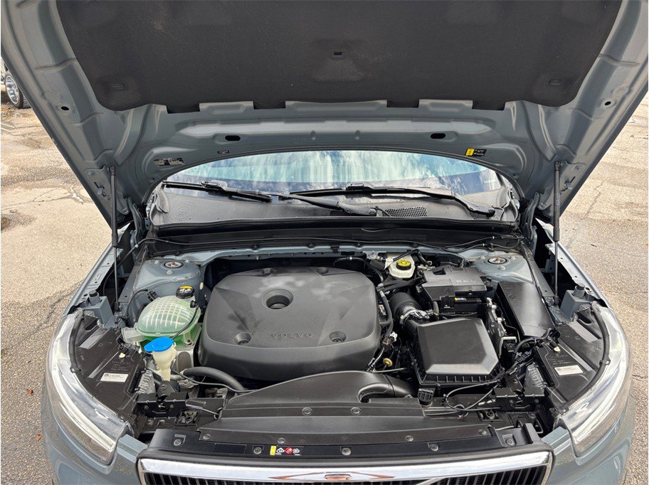 Used 2021 Volvo XC40 T5 Momentum w/ Premium Package AWD/4WD image 50