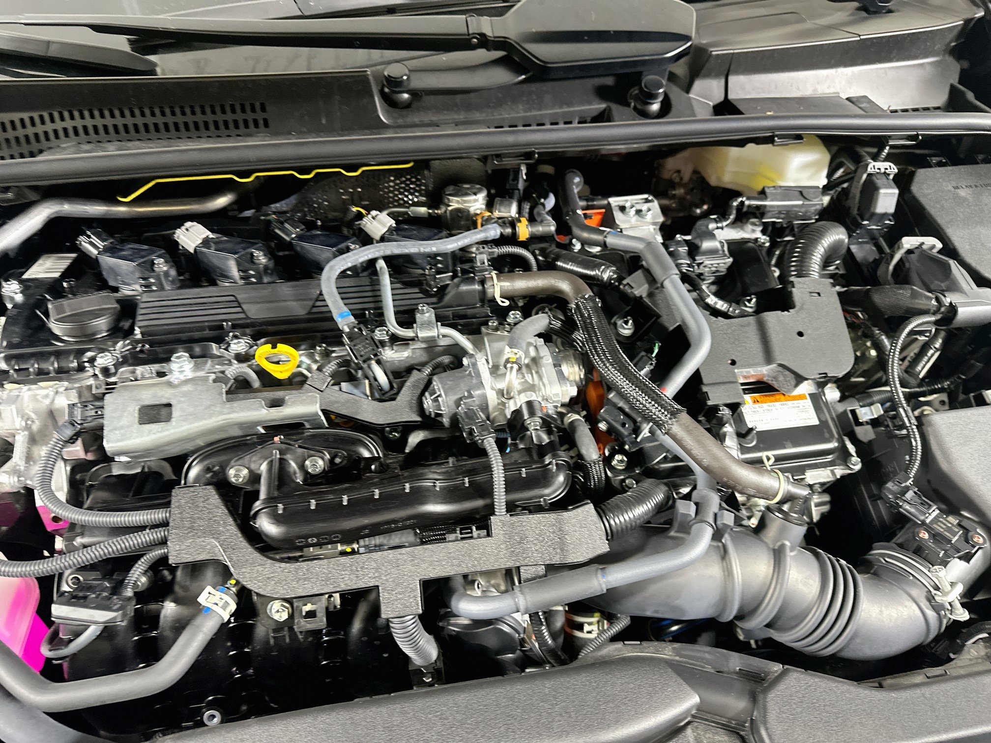 Used 2026 Toyota Prius LE FWD image 32