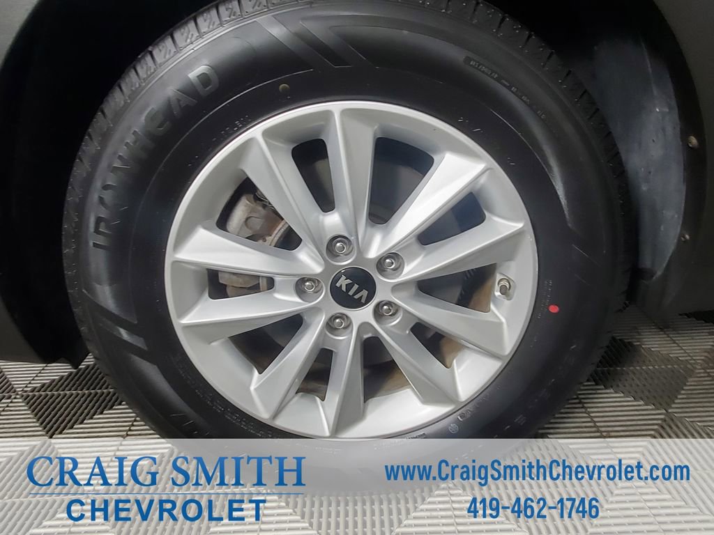 Used 2019 Kia Sorento LX image 27