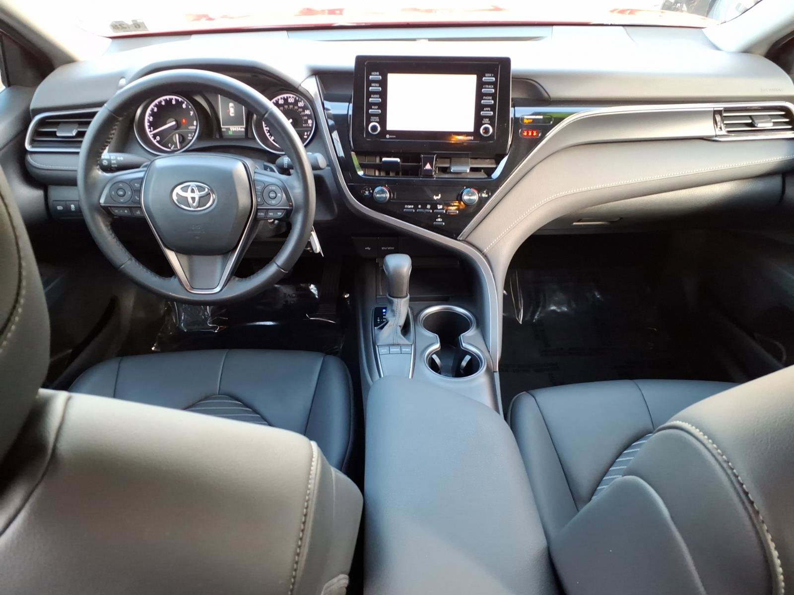 Certified 2023 Toyota Camry SE image 9