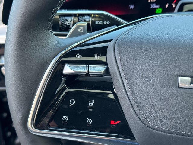 New 2026 Cadillac Lyriq V w/ LPO, Onyx Lite Package AWD/4WD image 26