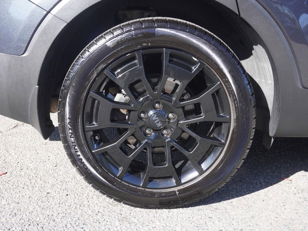 Used 2021 Kia Telluride EX w/ EX Premium Package AWD/4WD image 26