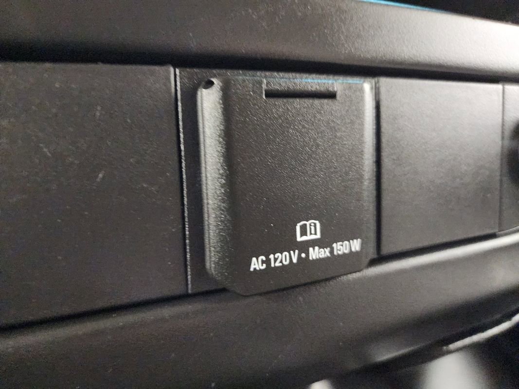 Used 2018 GMC Savana 3500 LT w/ LT Preferred Equipment Group image 27