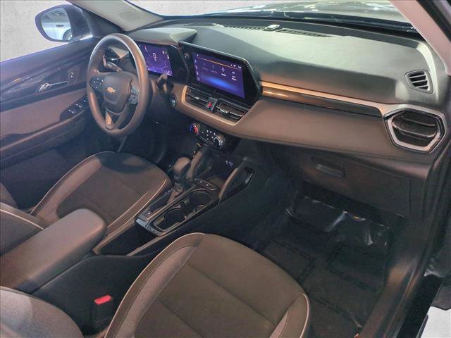 Used 2025 Chevrolet TrailBlazer LT FWD image 20