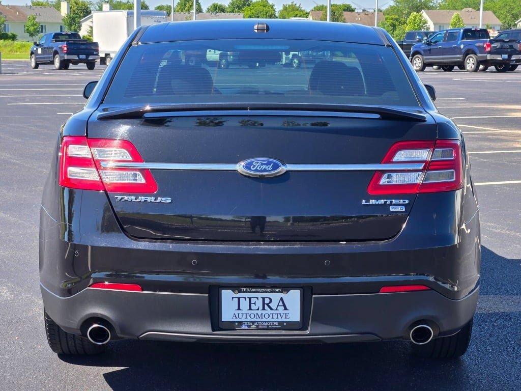 Used 2019 Ford Taurus Limited AWD/4WD image 15
