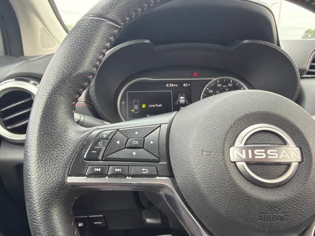 Used 2024 Nissan Versa SR FWD image 33