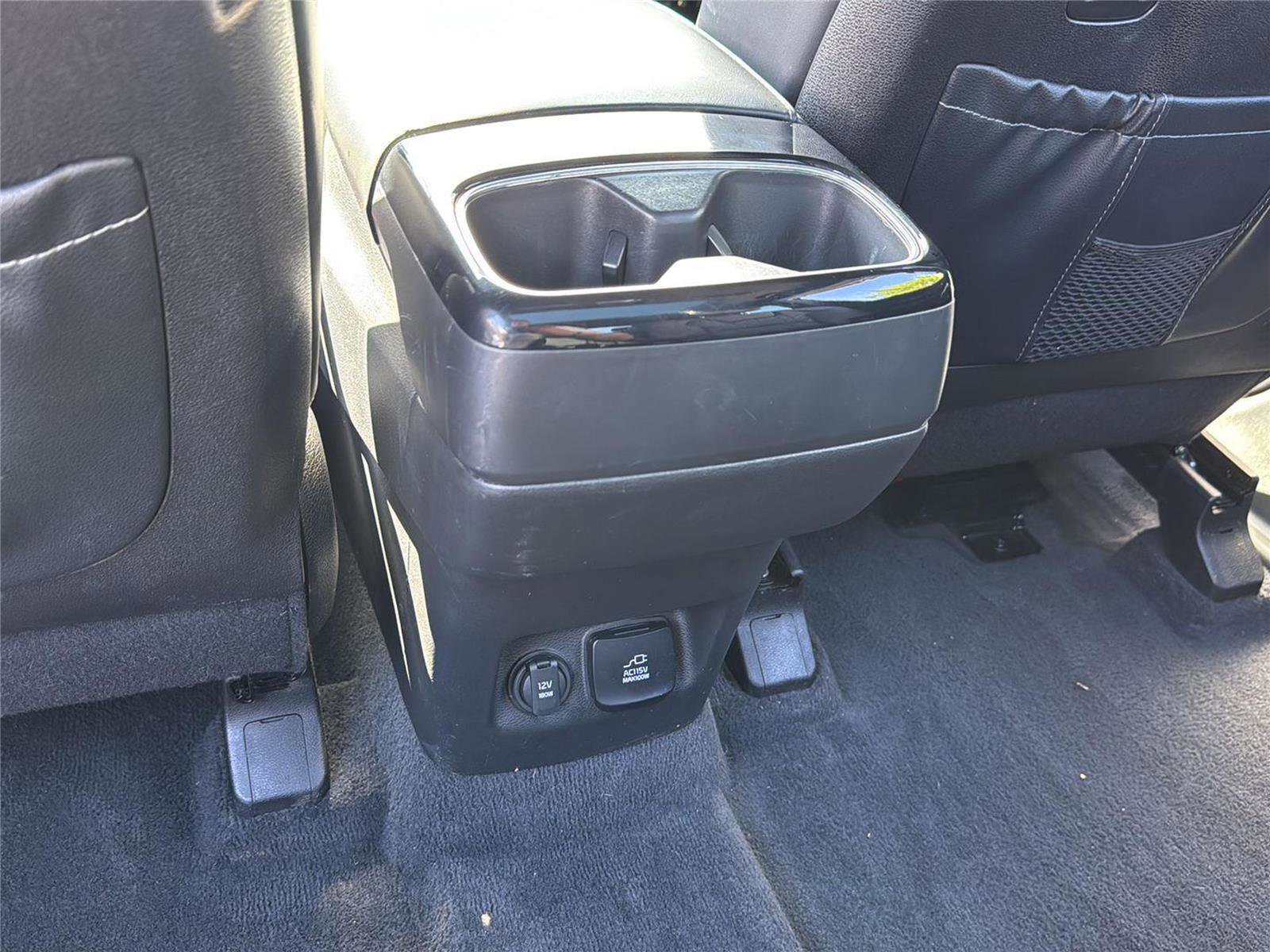 Used 2023 Kia Telluride SX Prestige X-Pro image 23