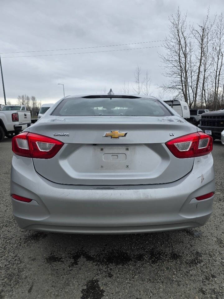 Used 2016 Chevrolet Cruze LT FWD image 7
