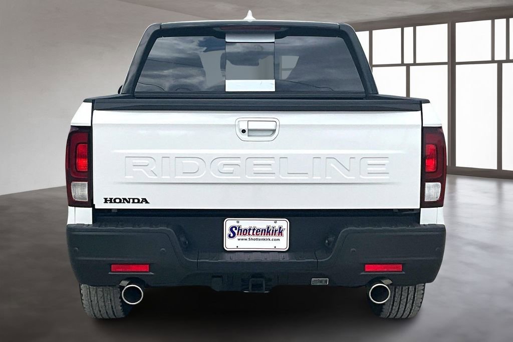 New 2026 Honda Ridgeline Black Edition image 4