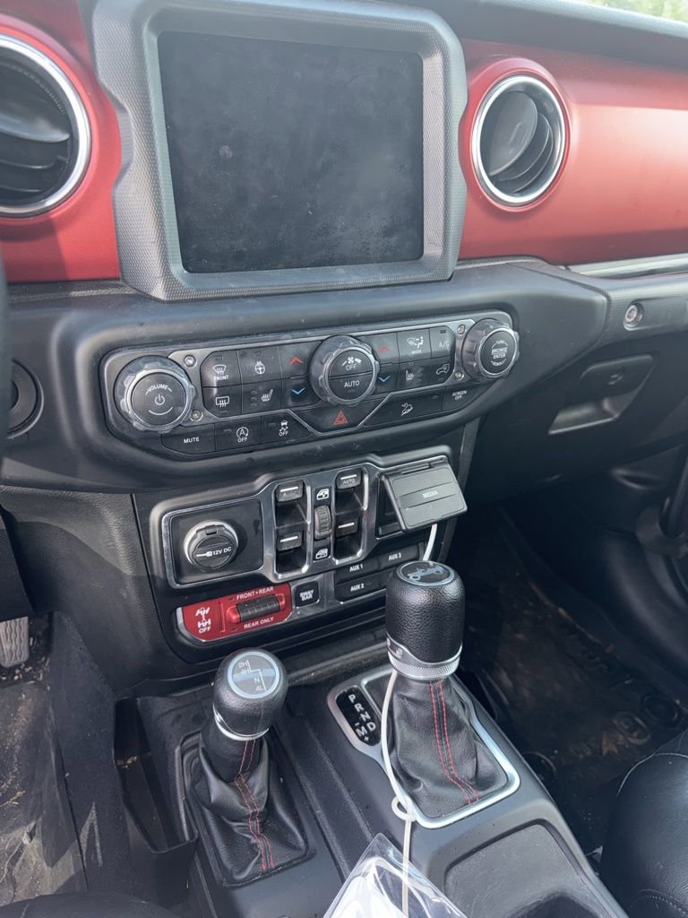 Used 2019 Jeep Wrangler Unlimited Rubicon image 2