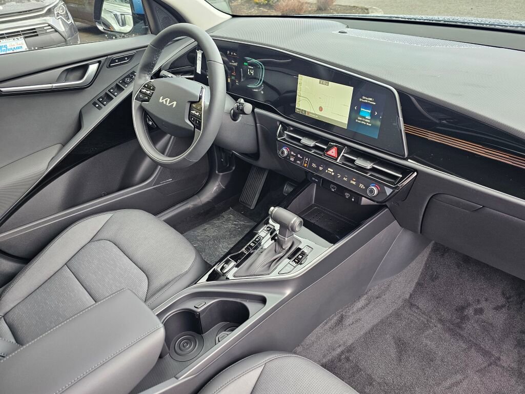 New 2026 Kia Niro SX image 30