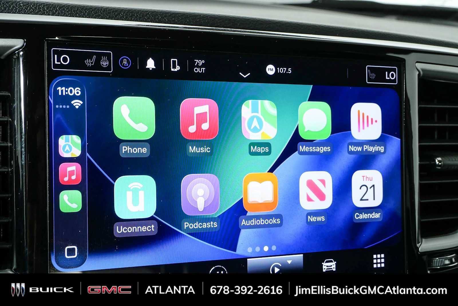 Used 2024 Chrysler Pacifica Touring-L FWD image 14
