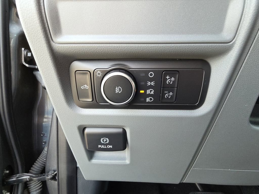 Used 2022 Ford F150 XLT image 21