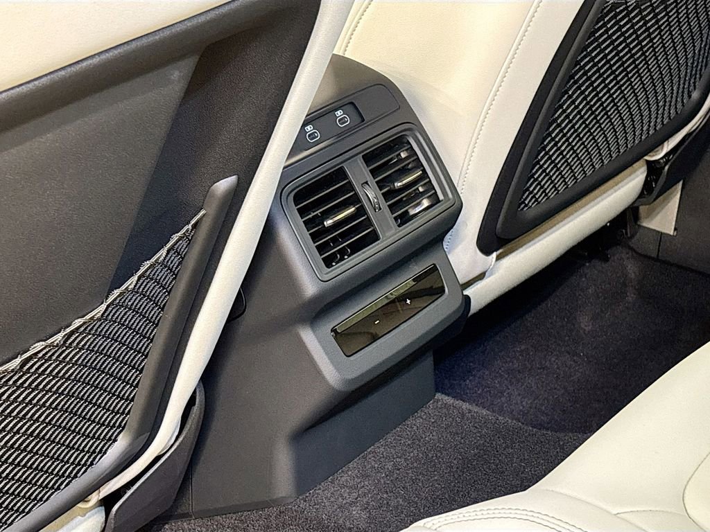 New 2025 Audi Q5 Premium Plus image 17