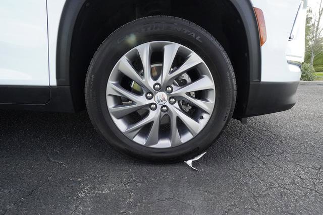 Used 2025 Buick Enclave Preferred image 39