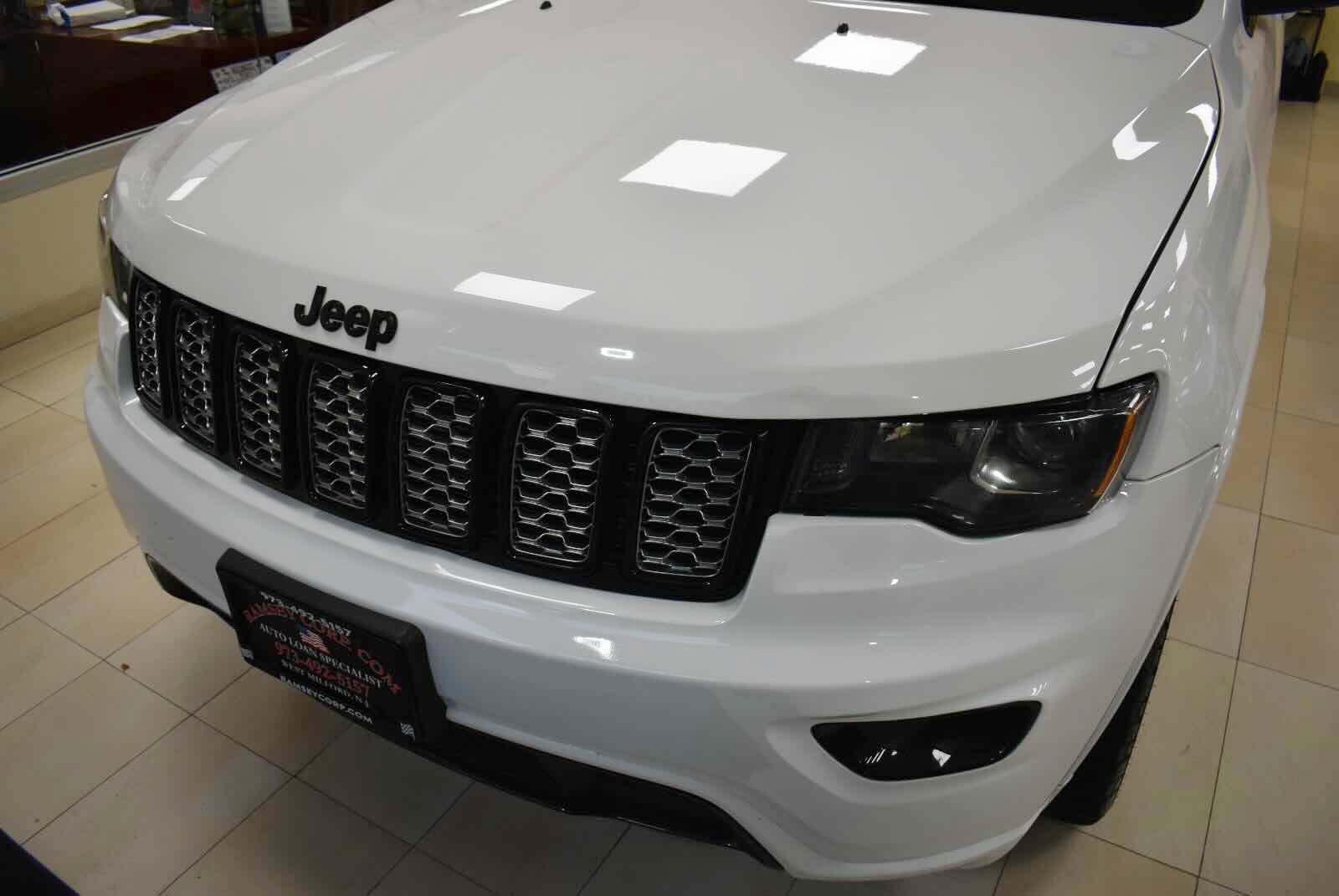 Used 2019 Jeep Grand Cherokee Altitude AWD/4WD image 65