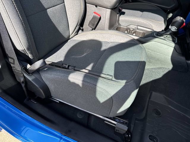 Used 2025 Jeep Wrangler Sport image 12