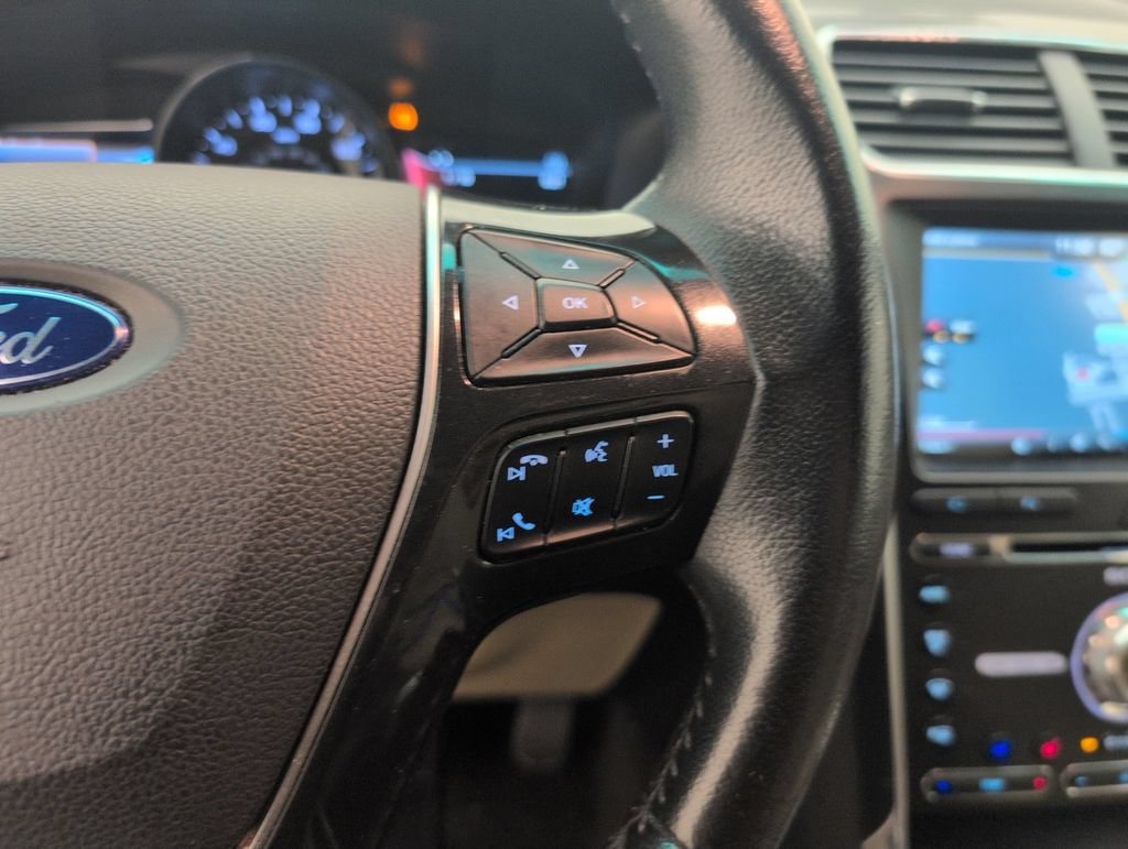 Used 2016 Ford Explorer Limited FWD image 36