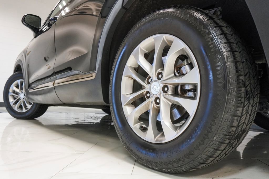 Used 2019 Hyundai Santa Fe SEL image 35
