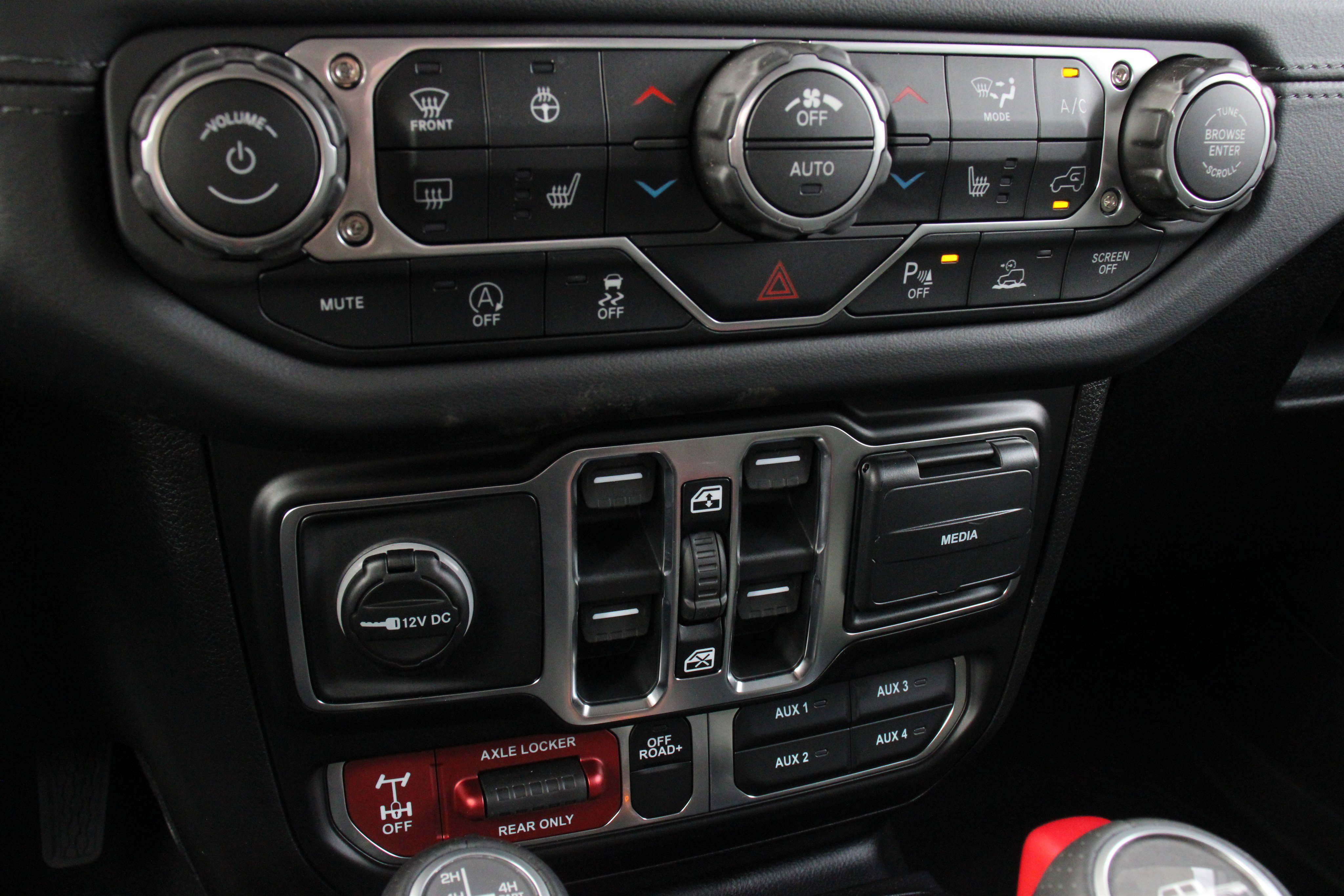 New 2026 Jeep Gladiator Mojave image 20