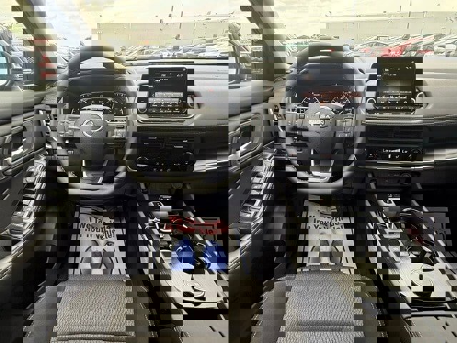 New 2026 Nissan Rogue SV image 21