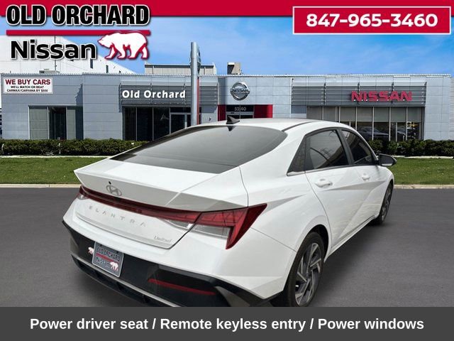 Used 2025 Hyundai Elantra Limited FWD image 5