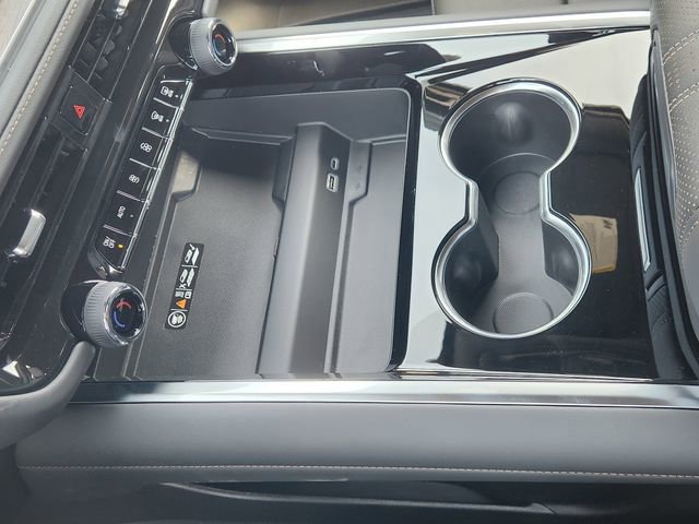 New 2026 Chevrolet Suburban High Country image 55