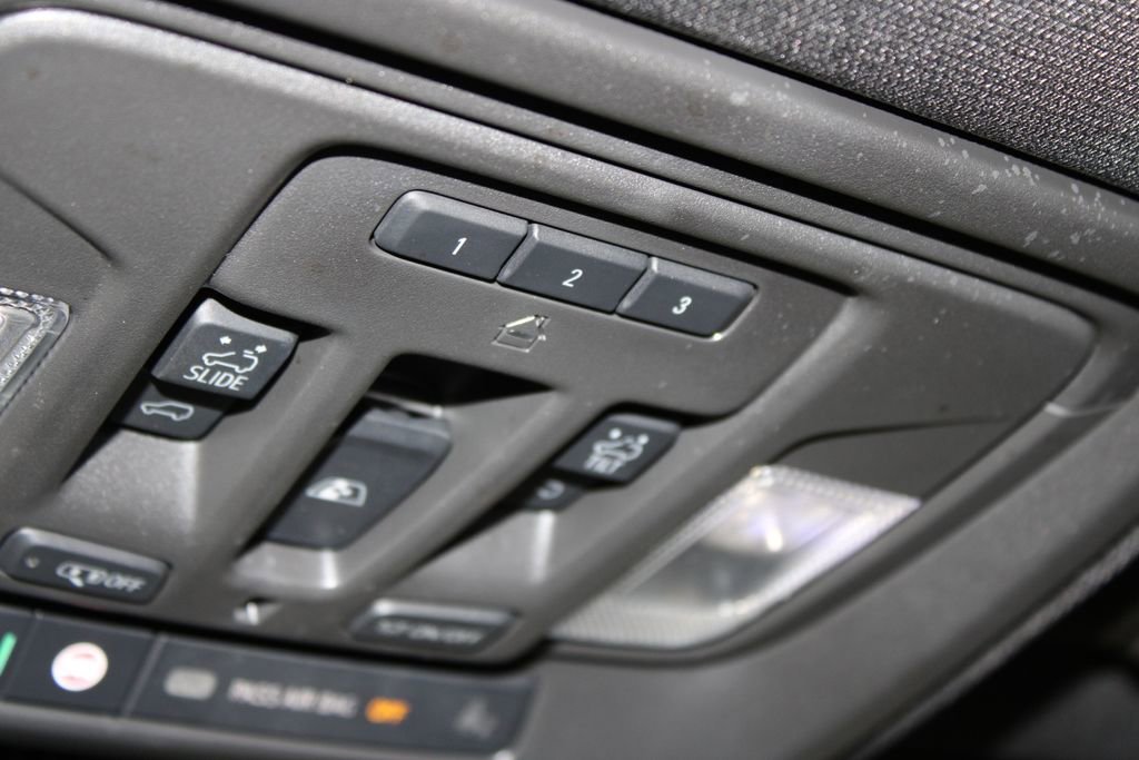 Used 2024 Chevrolet Silverado 2500 High Country image 47