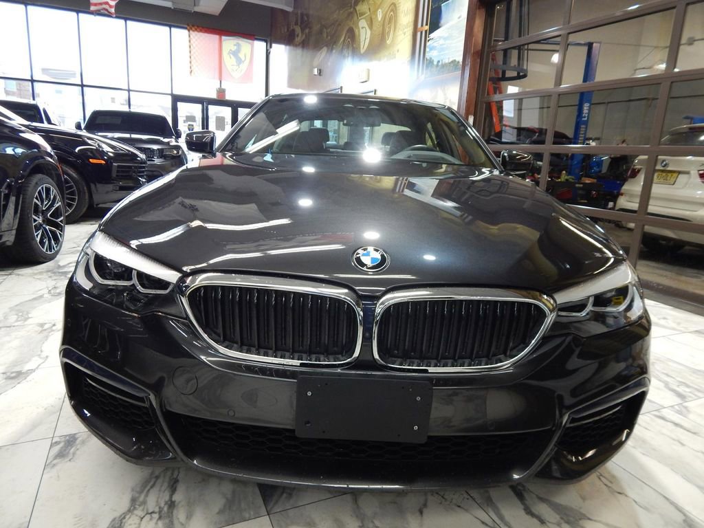 Used 2020 BMW 540i xDrive w/ M Sport Package image 2