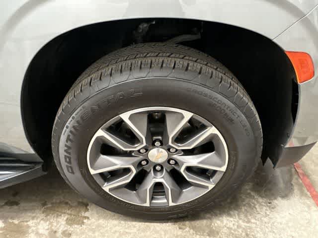 Used 2023 Chevrolet Tahoe LT AWD/4WD image 5