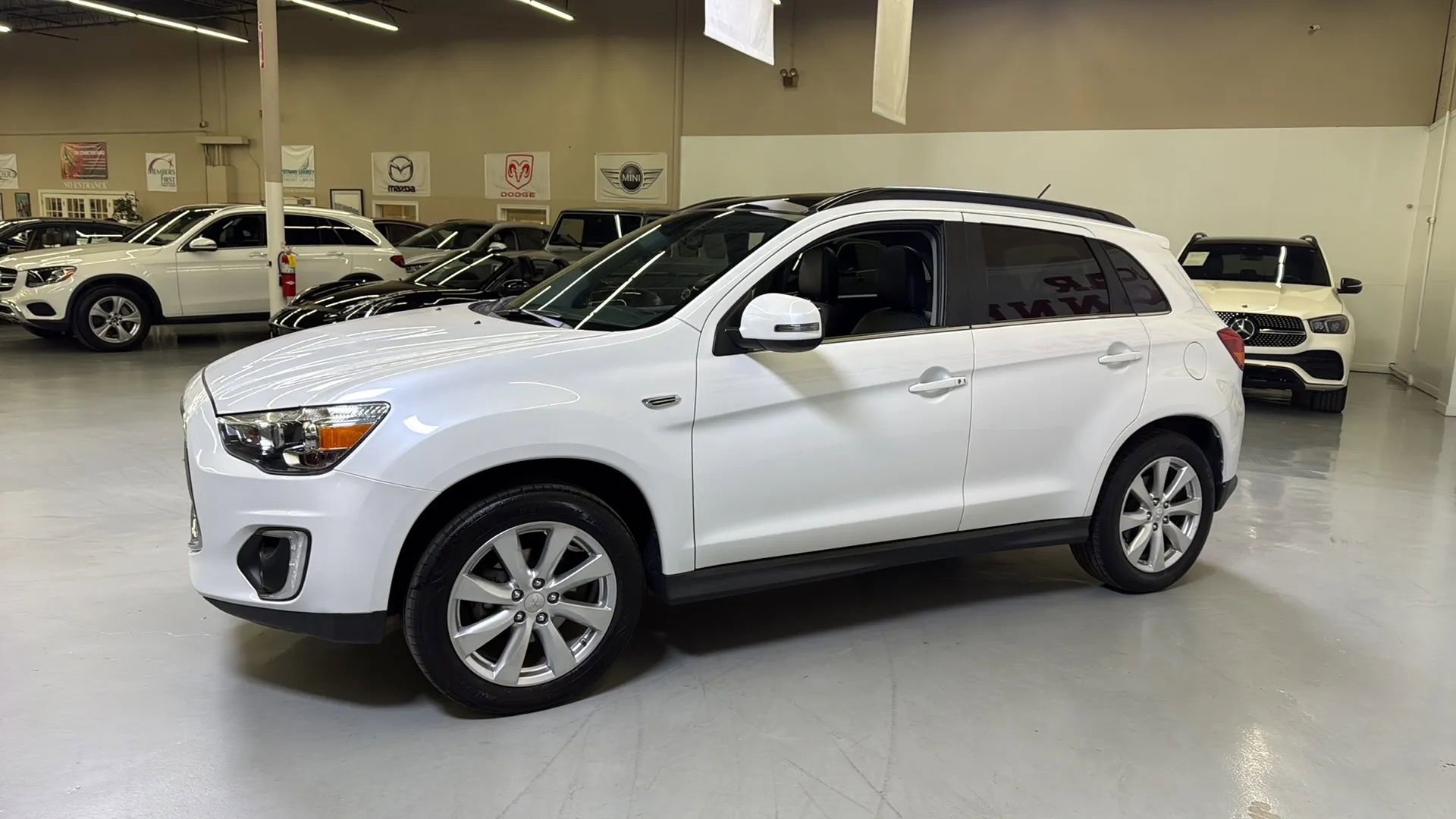 Used 2015 Mitsubishi Outlander Sport GT AWD/4WD image 5