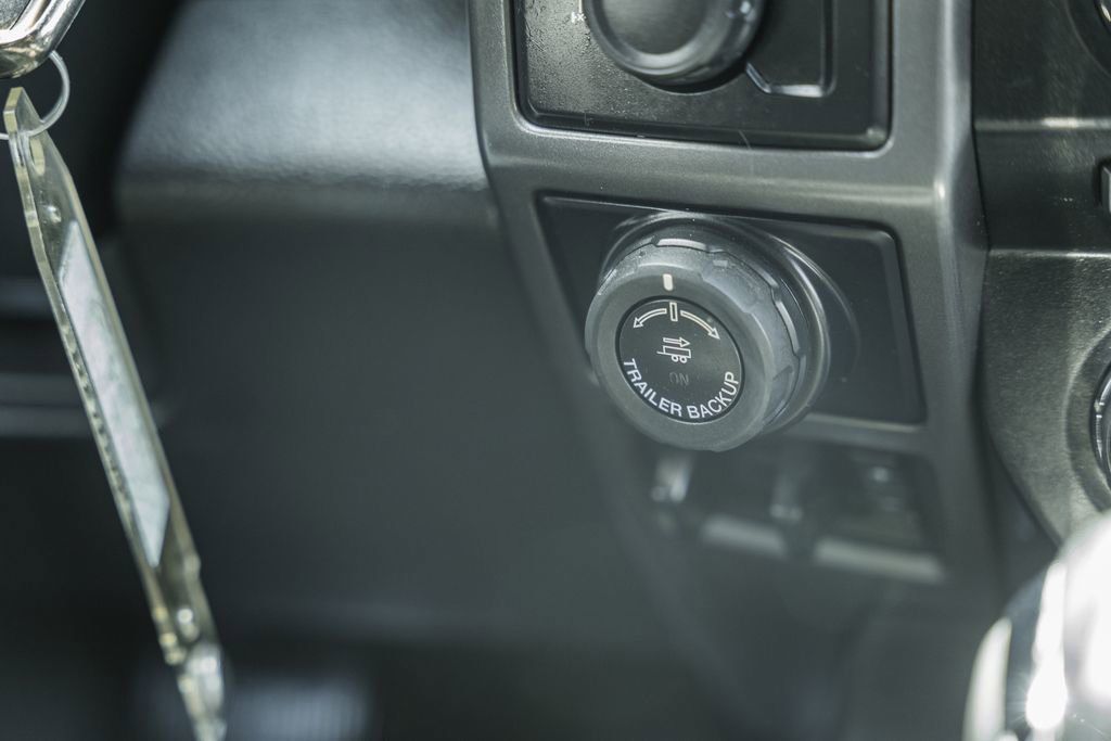 Used 2016 Ford F150 XLT w/ Equipment Group 302A Luxury image 36