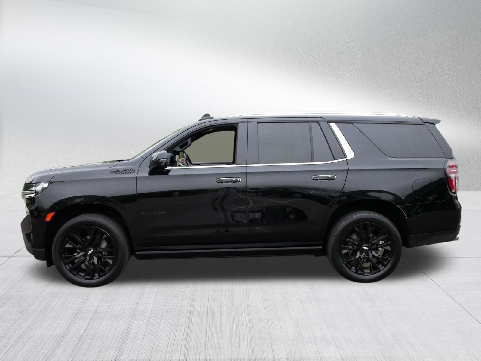 Used 2021 Chevrolet Tahoe High Country w/ Premium Package AWD/4WD image 4