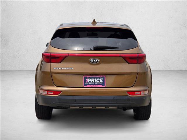 Used 2017 Kia Sportage LX w/ Option Group 012 FWD image 5