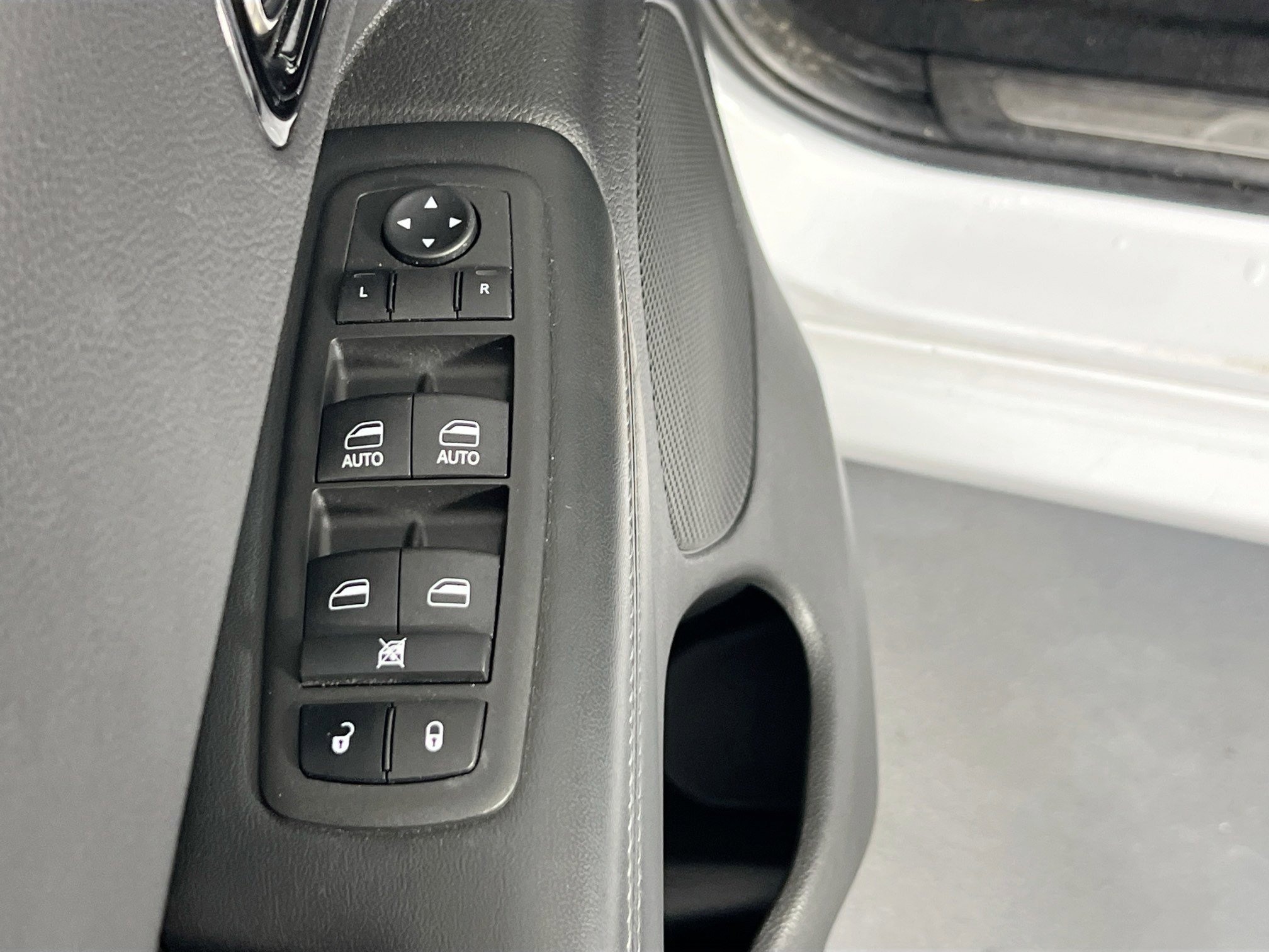 Used 2022 Dodge Durango GT image 18