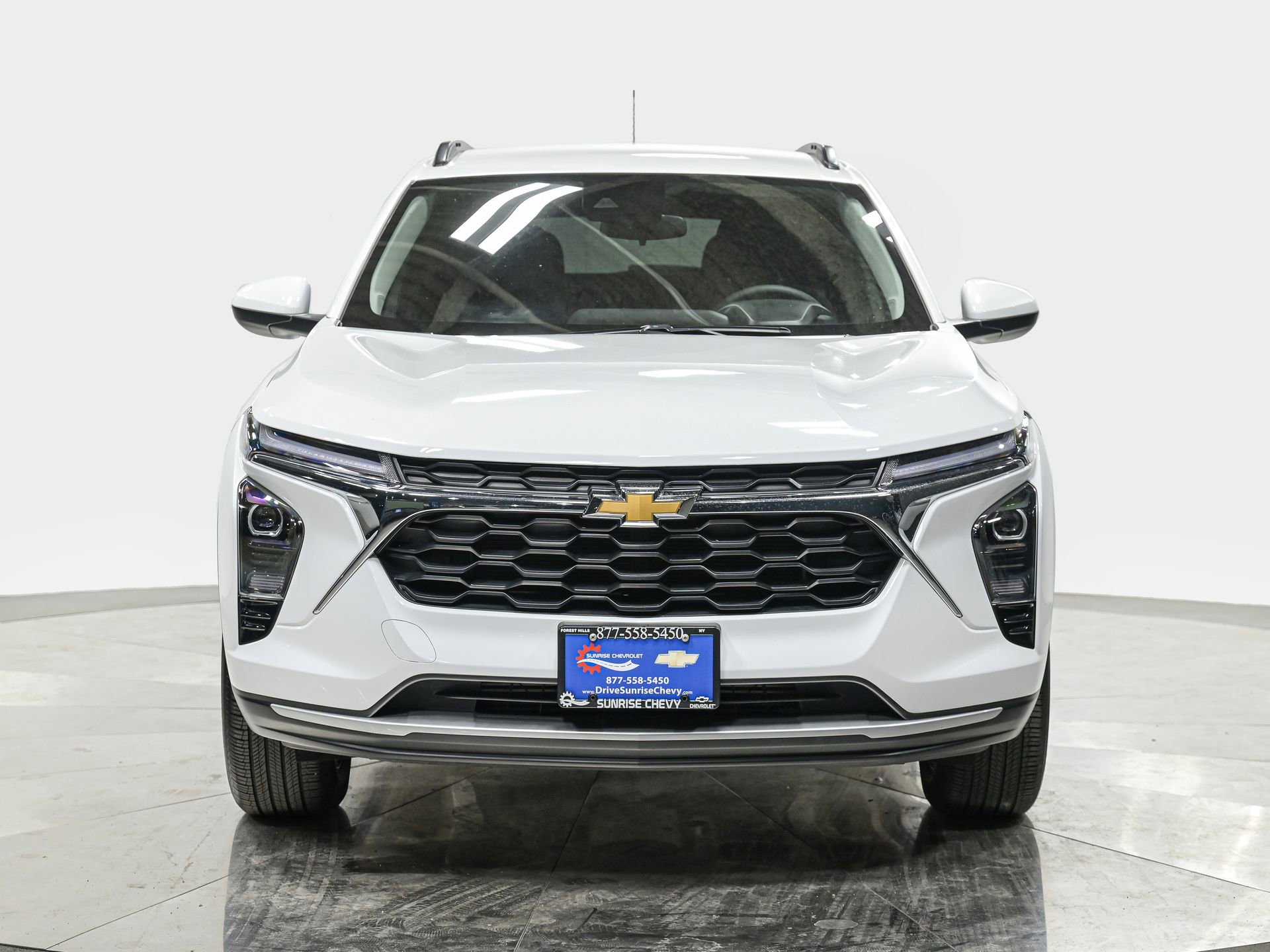 Used 2025 Chevrolet Trax LT w/ Driver Confidence Package FWD image 10