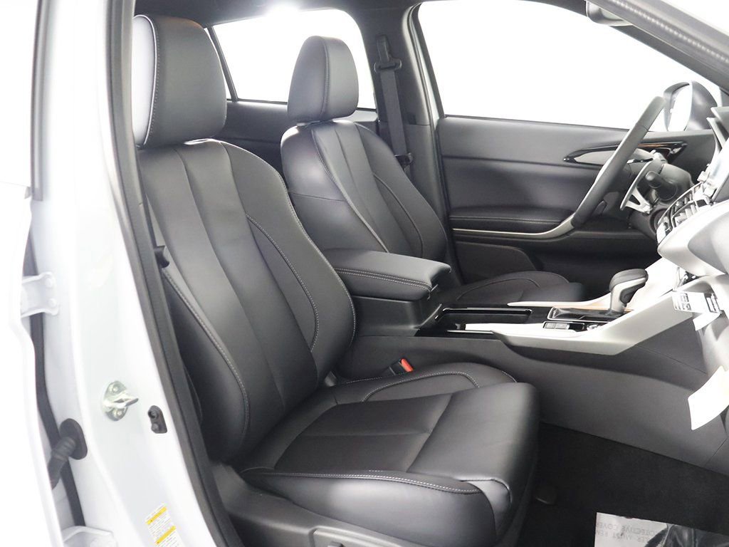 New 2026 Mitsubishi Eclipse Cross SEL AWD/4WD image 32