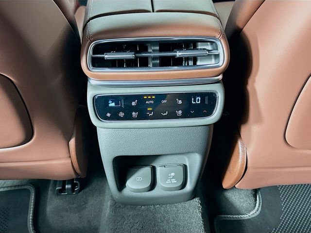 New 2026 Genesis GV80 3.5T Prestige image 18