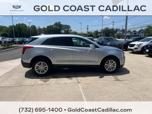 Used 2017 Cadillac XT5 FWD image 4
