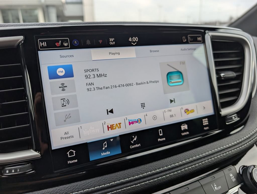 New 2026 Chrysler Pacifica Select w/ S Appearance Package image 25